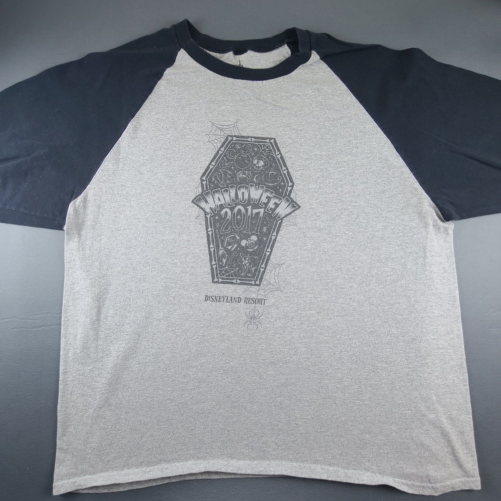 Disney Parks Halloween 2017 Coffin T-Shirt Mens XL Gray Black Cotton Graphic Tee